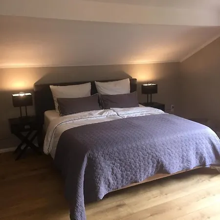 Διαμέρισμα Gemuetliche Mit Pool Bei Jena *