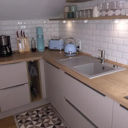 Gemuetliche Mit Pool Bei Jena Διαμέρισμα *